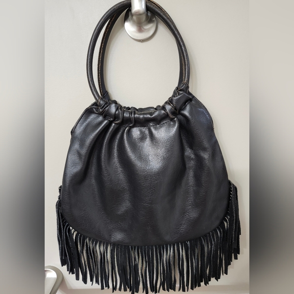 Hobo, Black Fringe Leather Bag with Gold Medallion Accent. Quite firm on price! - Picture 6 of 12